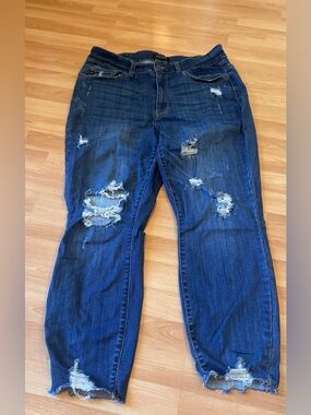 Judy Blue Distressed Jeans